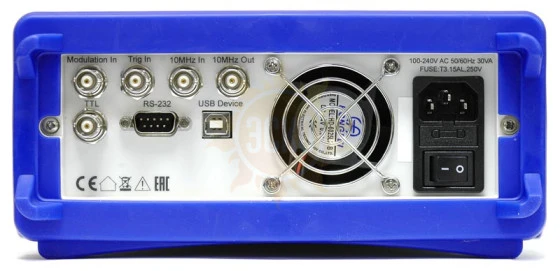 ADG-4522 — генератор сигналов радиочастотный