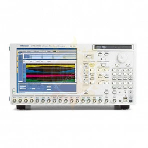 TEKTRONIX AWG5002C