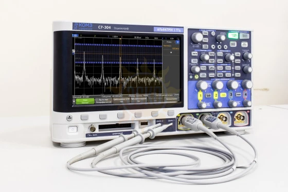 С7-304 — осциллограф четырехканальный 1 ГГц