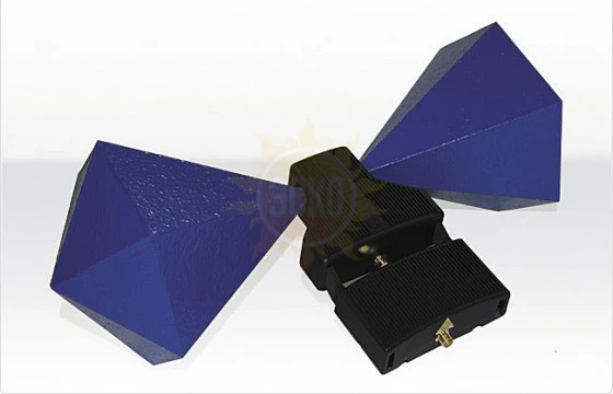 АКИП-9806/1 — биконическая измерительная антенна