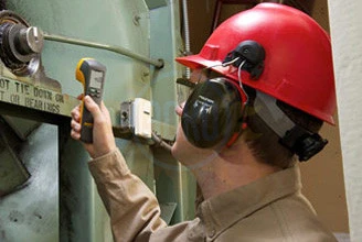 Fluke 820-2 — светодиодный стробоскоп