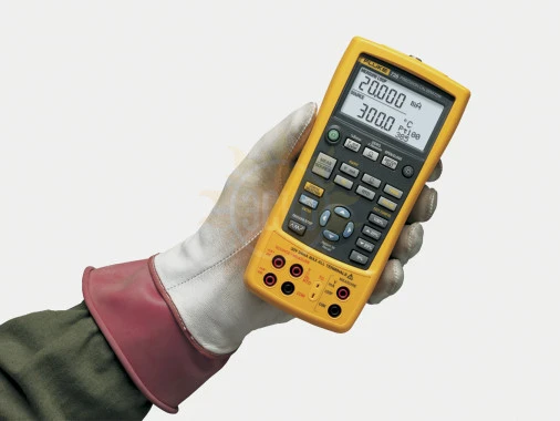 Fluke 726 - прецизионный многофункциональный калибратор процессов