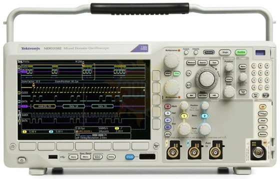 MDO3102 — цифровой осциллограф с анализатором спектра