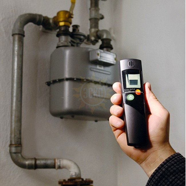 Монтаж газоанализатора в трубу - фото